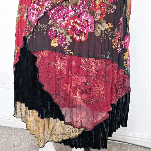 Koret Velvet Whimsy Goth Animal Print Floral Romantic Goth Maxi Witchy Skirt S/P - Picture 8 of 13